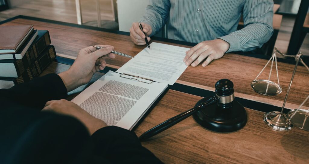 How to Choose the Best Lawyer